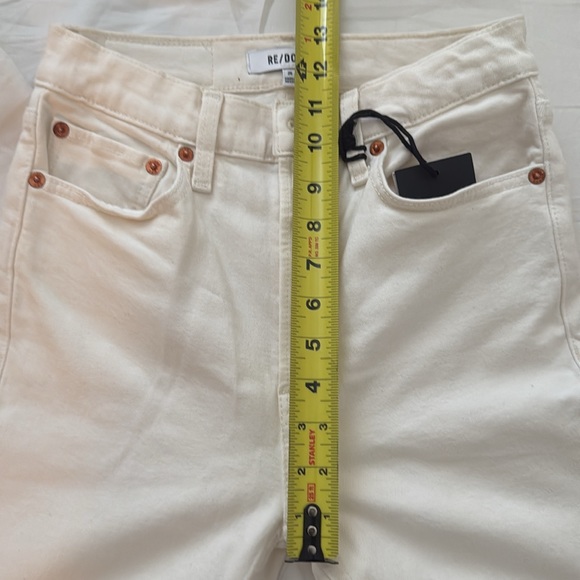 Orginals 90s High Rise Ankle Crop in Vintage White
RE/DONE - Picture 9 of 11